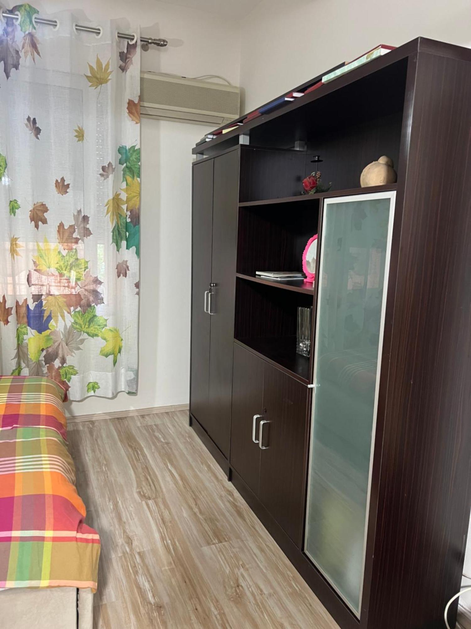 Ergi'S Studio Apartment 地拉那 外观 照片